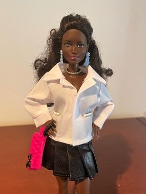 Barbie Doll 2015 Fashionistas #20 Barbie